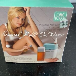 One touch personal waxing machine